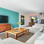 Boquer Villa *