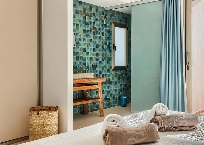 Boquer 포엔샤 항구